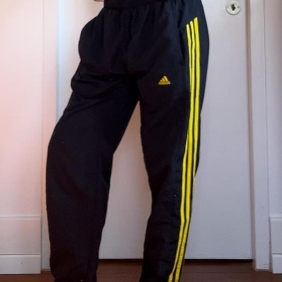 Adidss Womens Yellow Stripes Pants - Picture 17 of 17